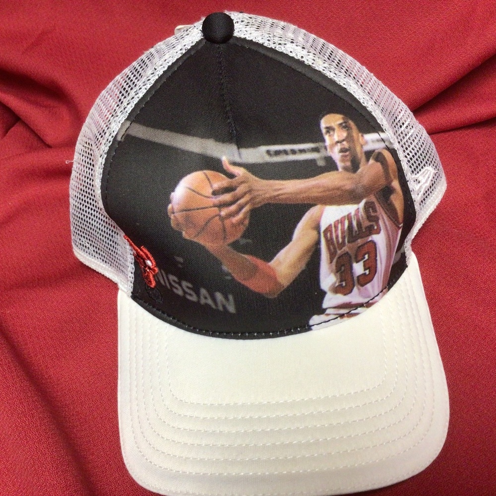 NWT CHICAGO BULLS ball cap